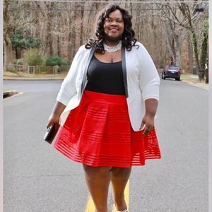 Meet your Posher, Dina